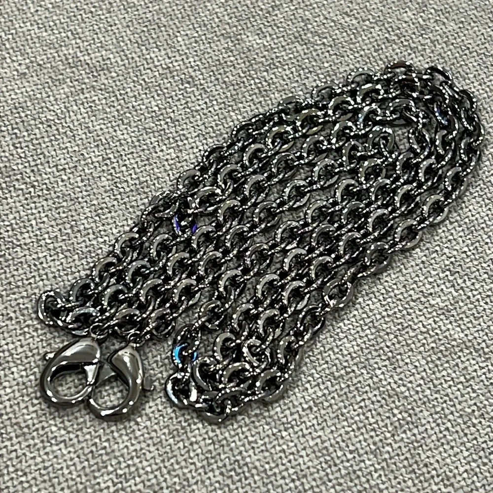 Cell Phone Claw Clip Crossbody Chain